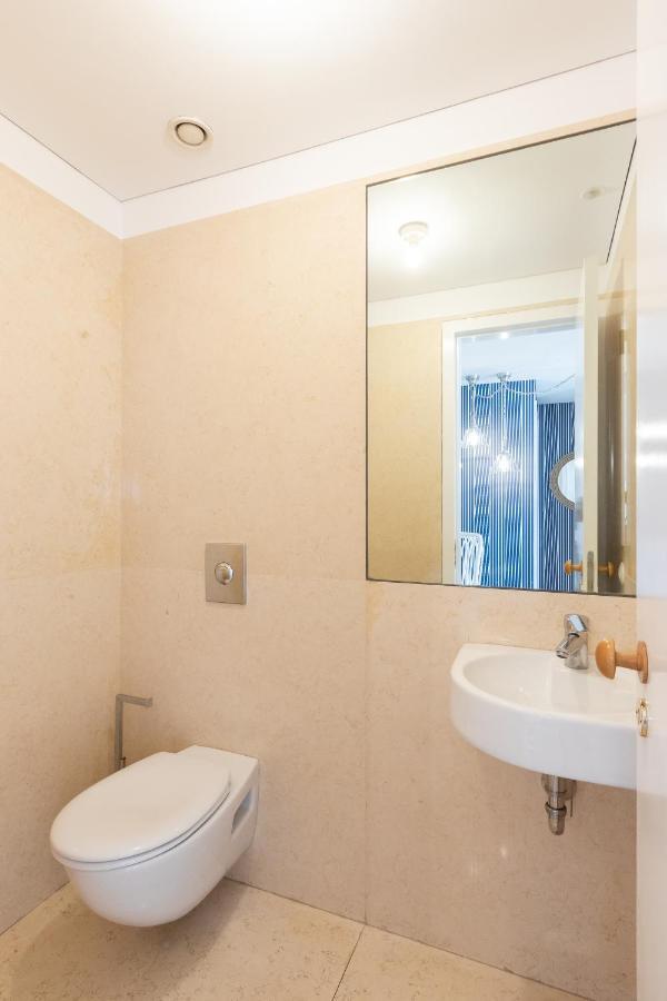 Apartment Joivy Chiado Self Check-in 2-br Flat With Parking *