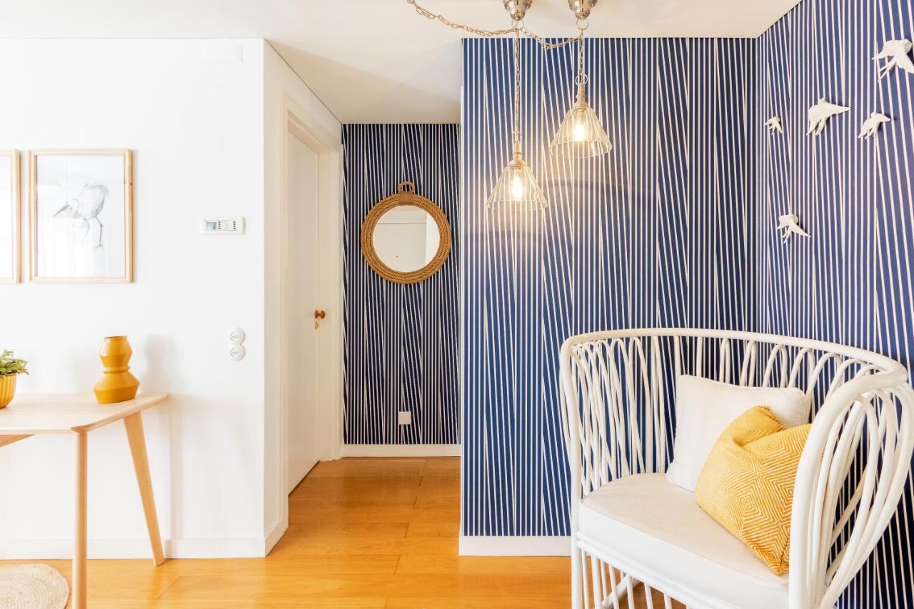 Joivy Chiado Self Check-in 2-br Flat With Parking Apartment