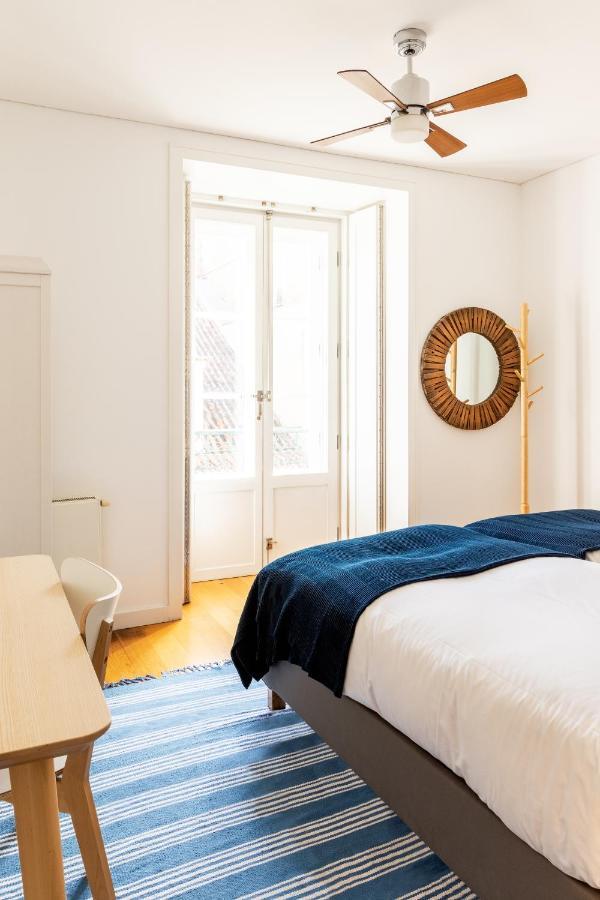 Apartment Joivy Chiado Self Check-in 2-br Flat With Parking