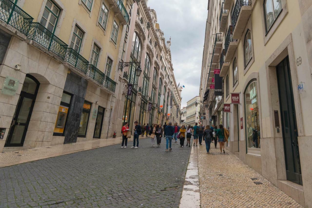 Joivy Chiado Self Check-in 2-br Flat With Parking Lisbon