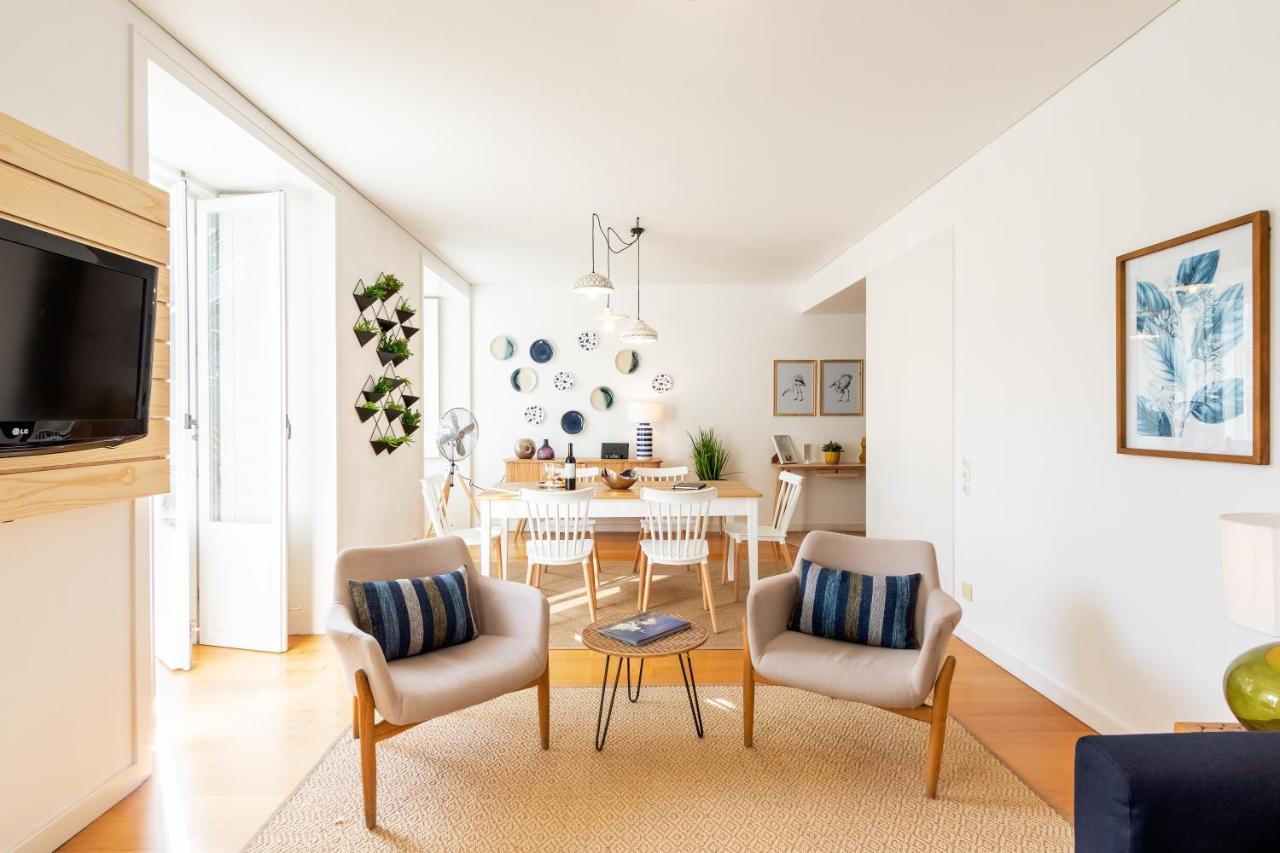 Apartamento Joivy Chiado Self Check-in 2-br Flat With Parking Lisboa